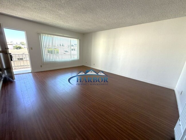 Photo - 15829 Denker Ave Unit 13