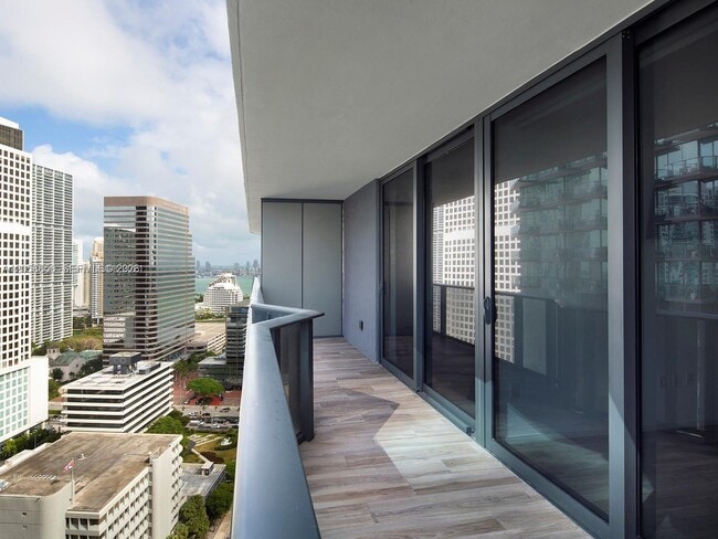 Building Photo - 801 S Miami Ave Unit 2706