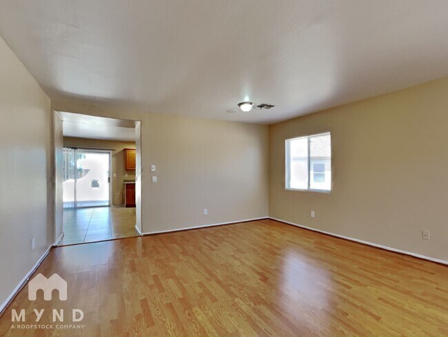 Photo - 12510 W Charter Oak Rd