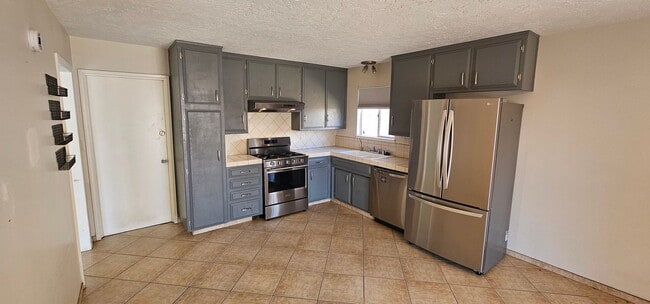 Photo - 812 Kinnett Ave