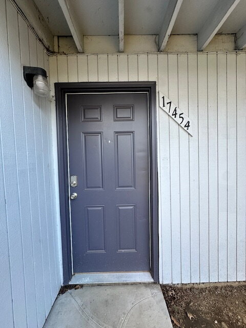 Photo - 1 - Bedroom Apartment, Corner Unit, Downstairs, Near Transportation