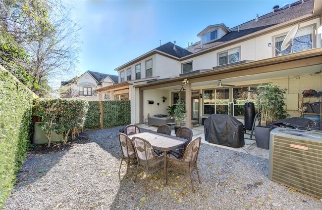 Photo - 1419 Baldwin Square Ln