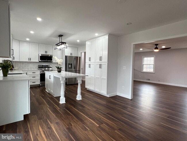 Photo - 9753 Moor Green Dr