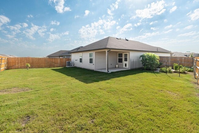 Photo - 105 Black Wolf Run