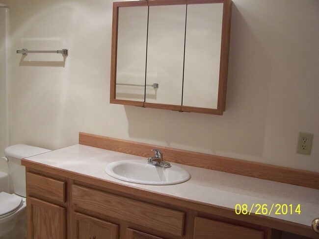 Photo - 740 Benjamin Ave