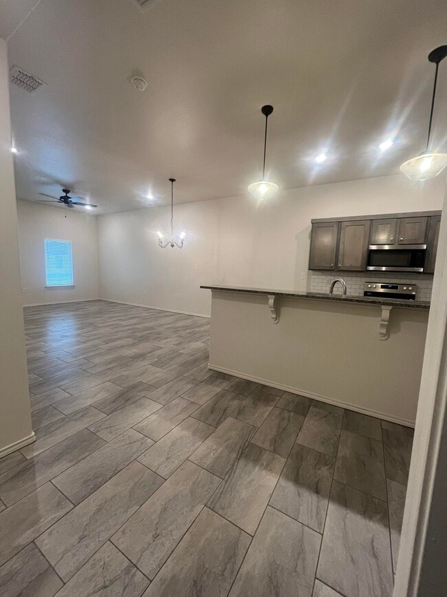 Photo - 2611 136th St