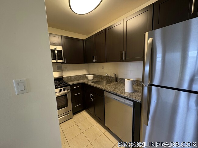 Photo - 185 Freeman St Apartment Unit 646