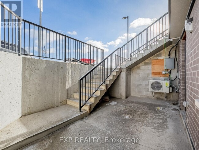 Photo - 370 Fisher Mills Rd
