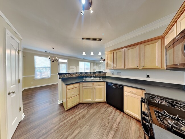 Photo - 7217 Winding Cedar Trl