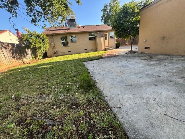 Photo - 29 Southwood Dr