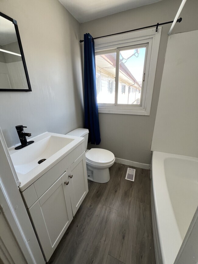 Photo - 505 Kathleen Ave