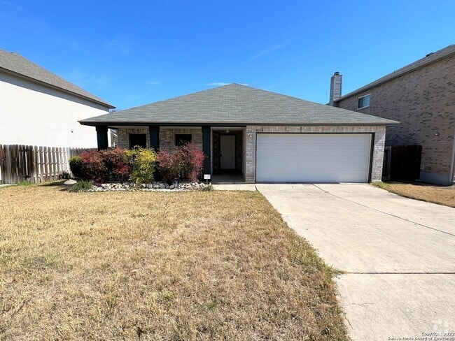 Building Photo - 8214 Chestnut Manor Dr Rental