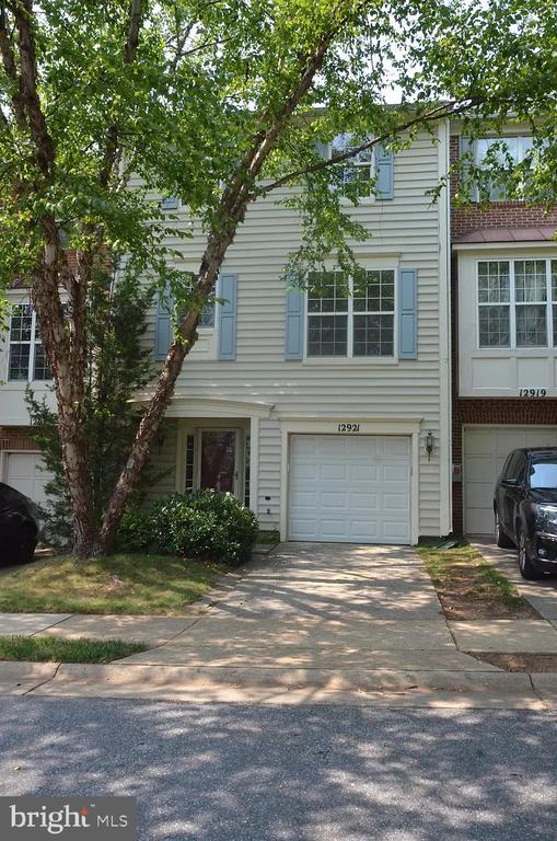 Building Photo - 12921 Woodcutter Cir