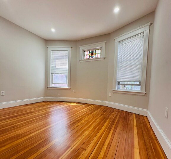 Photo - 4 Sumner Sq Unit 1