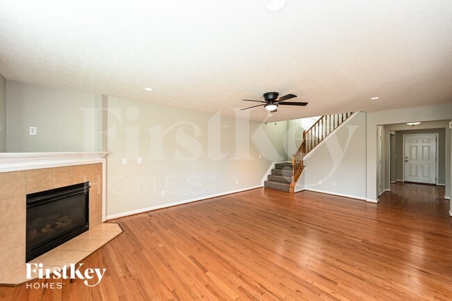 Photo - 2125 Picketside Dr