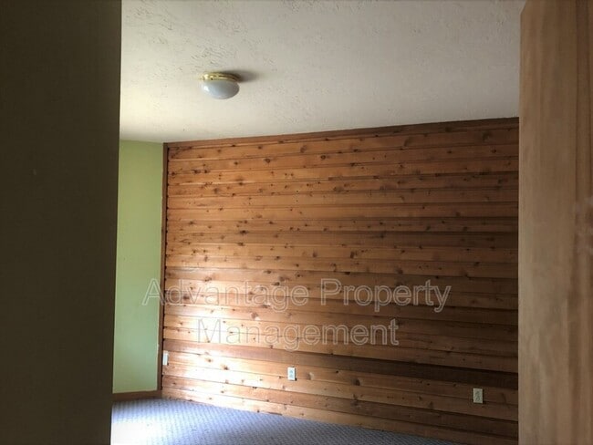 Photo - 444 NW 17th St