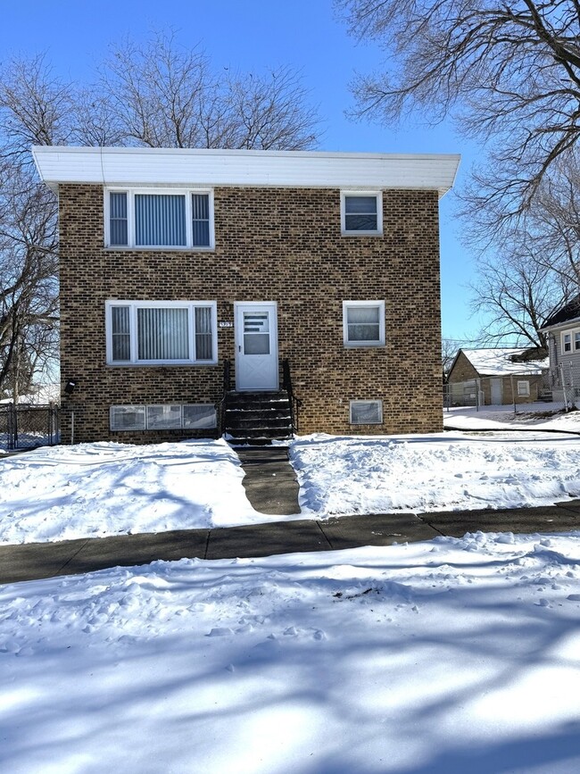 Photo - 1915 Seymour Ave House