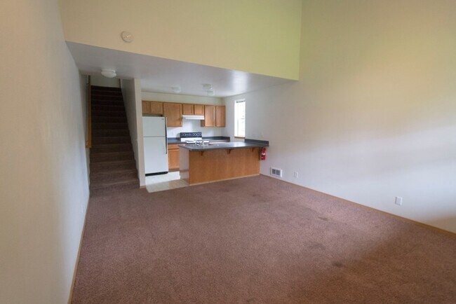 Photo - Orchard Alley Tri-plex Unit 1468