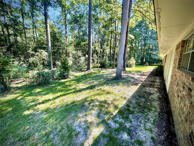 Photo - 1102 Ada St