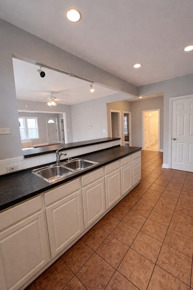 Photo - 3716 N Cicero Ave