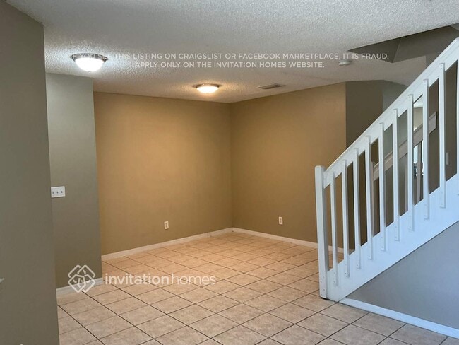 Photo - 620 208th Cir