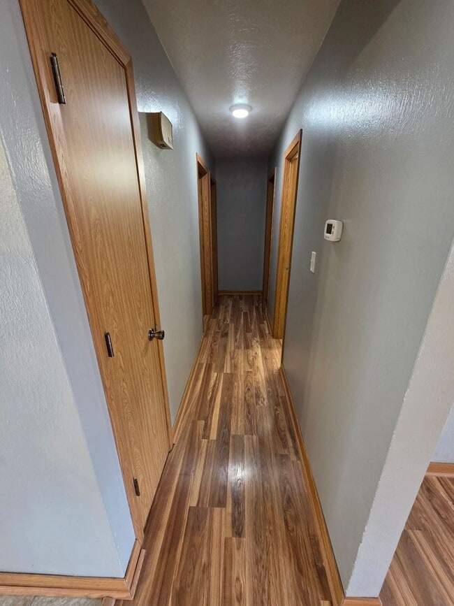 Photo - 501 Adare Rd