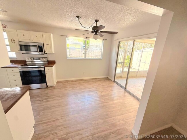 Photo - 2466 44th Ave