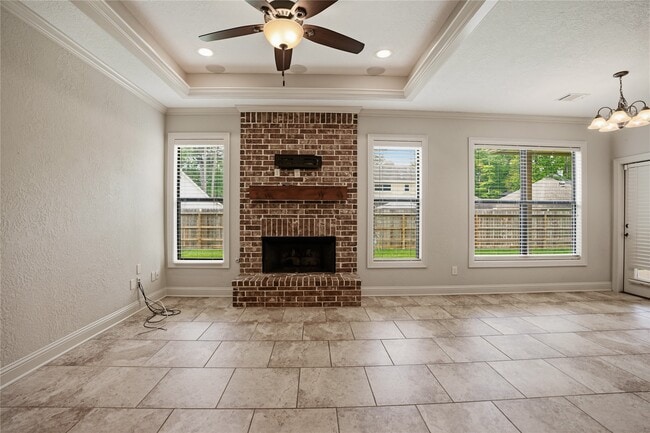 Photo - 536 Stephen F Austin Dr