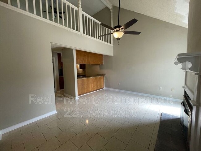 Photo - 8152 Baringer Rd