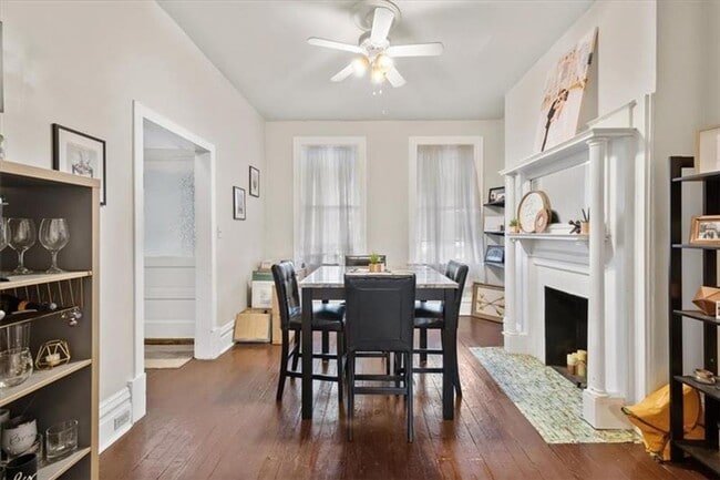 Photo - Beautiful 3 Bed/1 Bath in Pittsburgh's Lawrenceville Neighborhood - Prime Location!! - Available ...