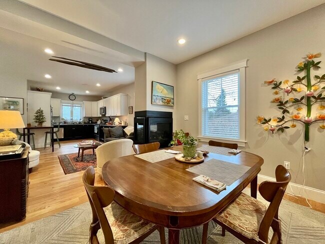 Photo - 9 Sherman St