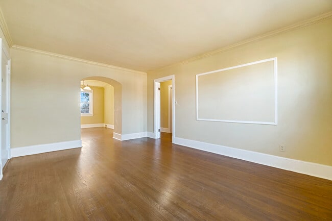 Photo - 920 N Market St Unidad 2