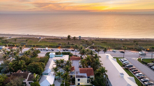 88 S Ocean Blvd