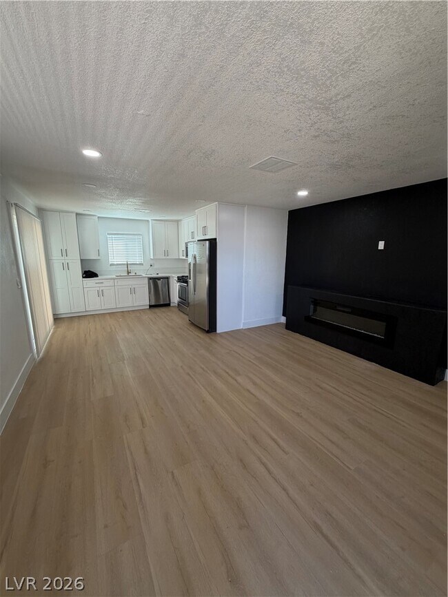 Photo - 6993 Royal Meadow Pl