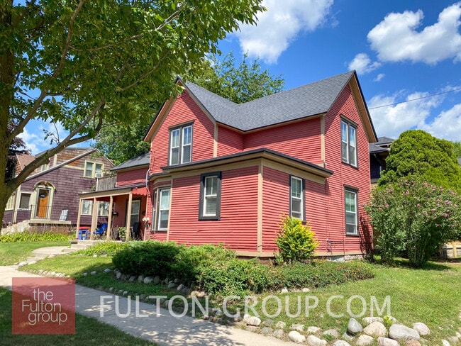 Building Photo - 20 Eastern Ave SE