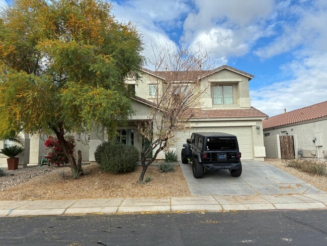 Building Photo - 9226 N 182nd Dr