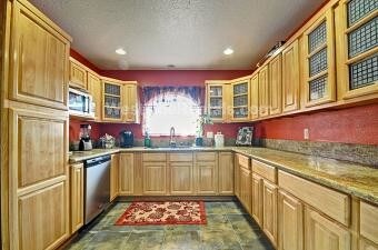 Photo - 15303 Ermanita Ave