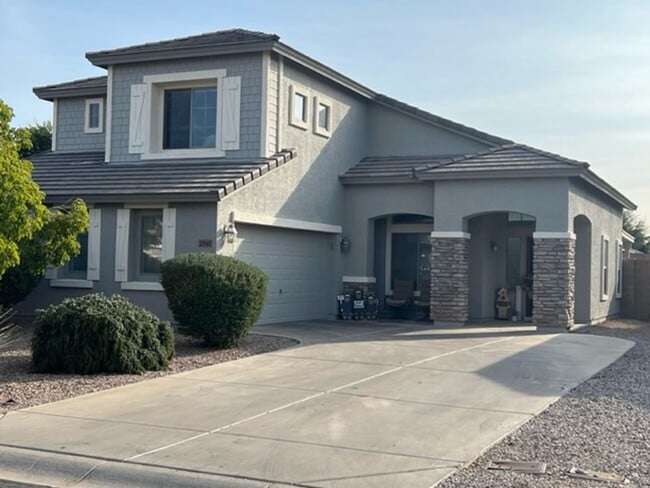 Building Photo - ELEGANCE WITH ALL THE UPGRADES!!!