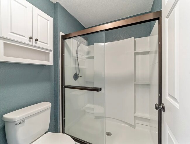 Building Photo - 6930 Bahia Rd