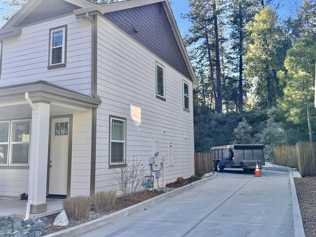 Photo - 230 Pello Ln