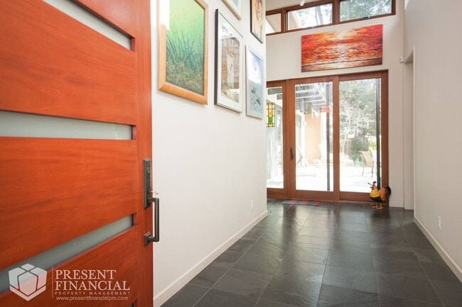 Photo - 4 br, 3 bath House - 1930 Edgewood Dr