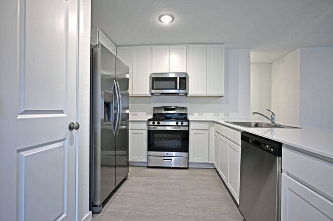 Photo - 350 Kayden Ct