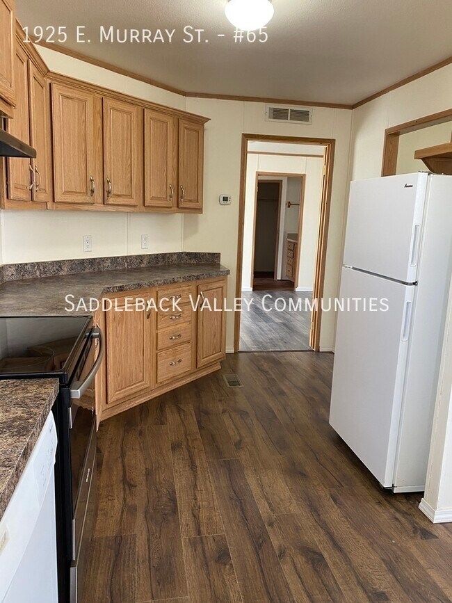 Photo - 1925 E Murray St