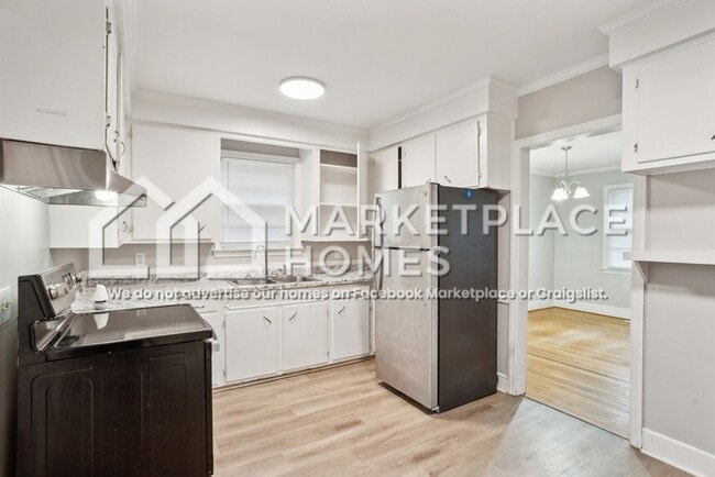 Photo - 2001 Forest Dr