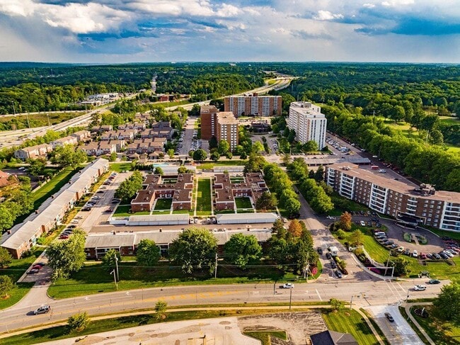 Pine Ridge Apartments
