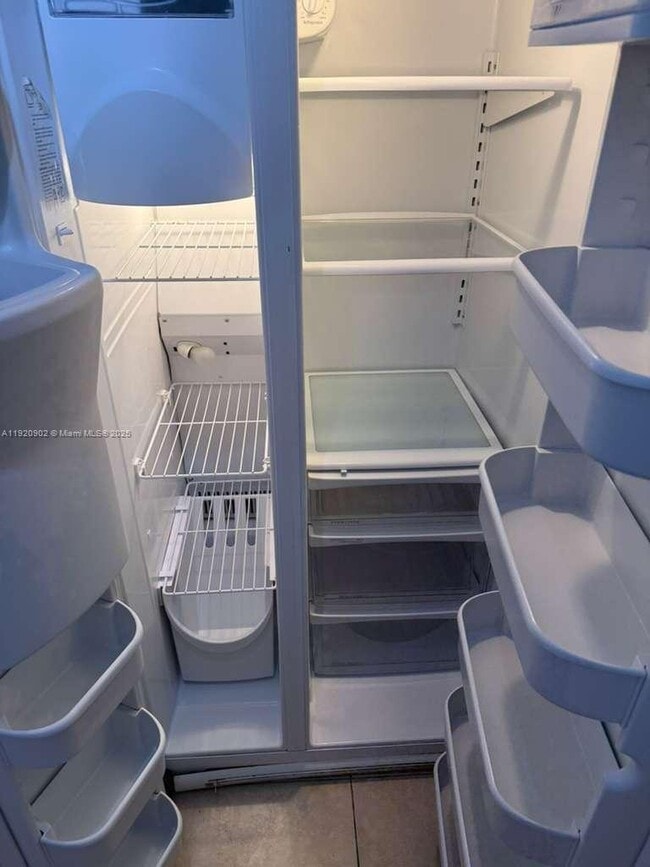 Photo - 6960 Miami Gardens Dr Unit 2-225