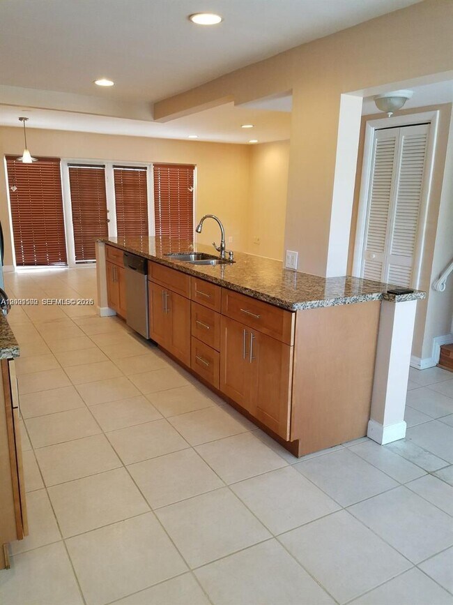 Photo - 2750 N 34th Ave