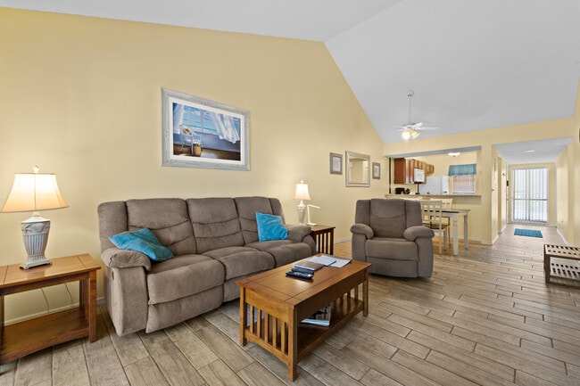 Photo - 458 Cerromar Rd Unit 485