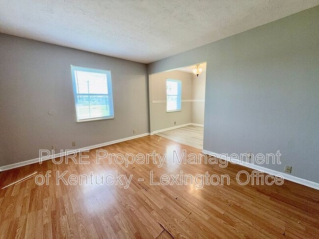 Photo - 1517 Steadmantown Ln Unit 4
