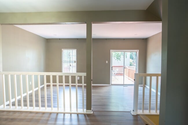 Photo - 8202 Ashford Blvd